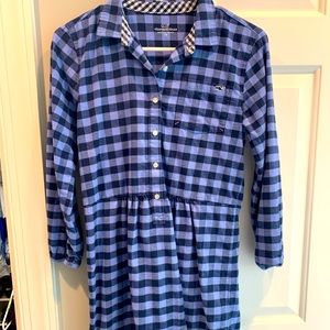 Vineyard vines girls fleece dress. Size 14